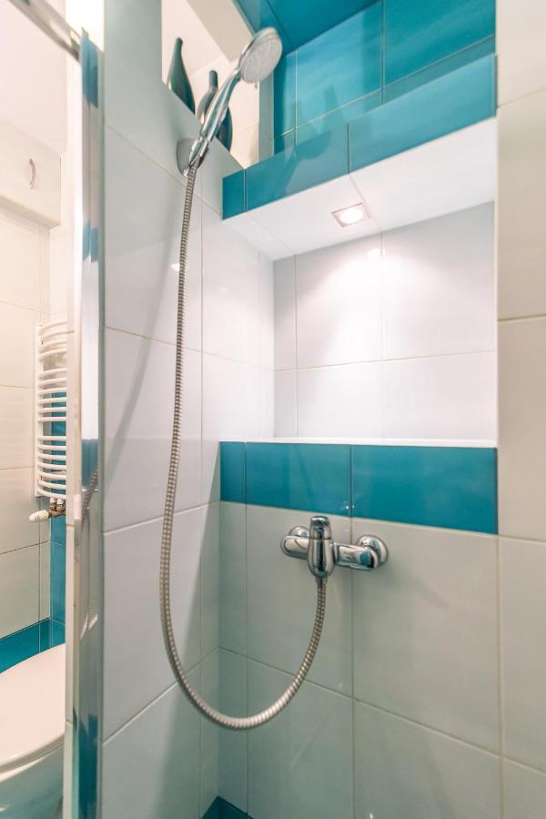 Pod Roza Wiatrow Apartment Kolobrzeg Bagian luar foto