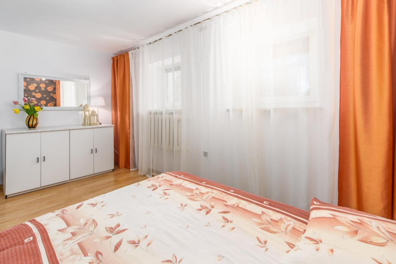 Pod Roza Wiatrow Apartment Kolobrzeg Bagian luar foto