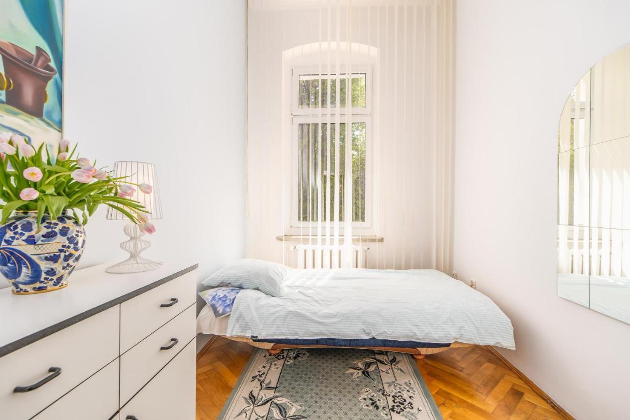 Pod Roza Wiatrow Apartment Kolobrzeg Bagian luar foto
